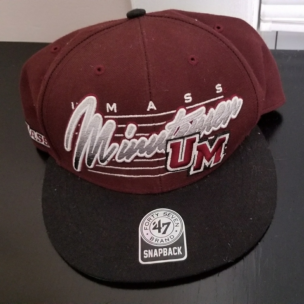 Umass minuteman snapback